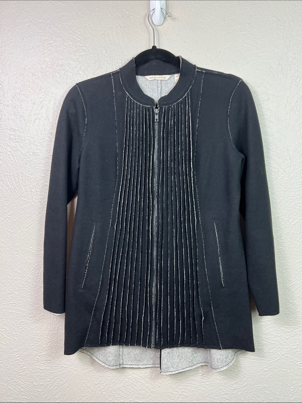 Soft Surroundings Black Gray Pleat Zip Front Long Sleeve Jacket Small Petite